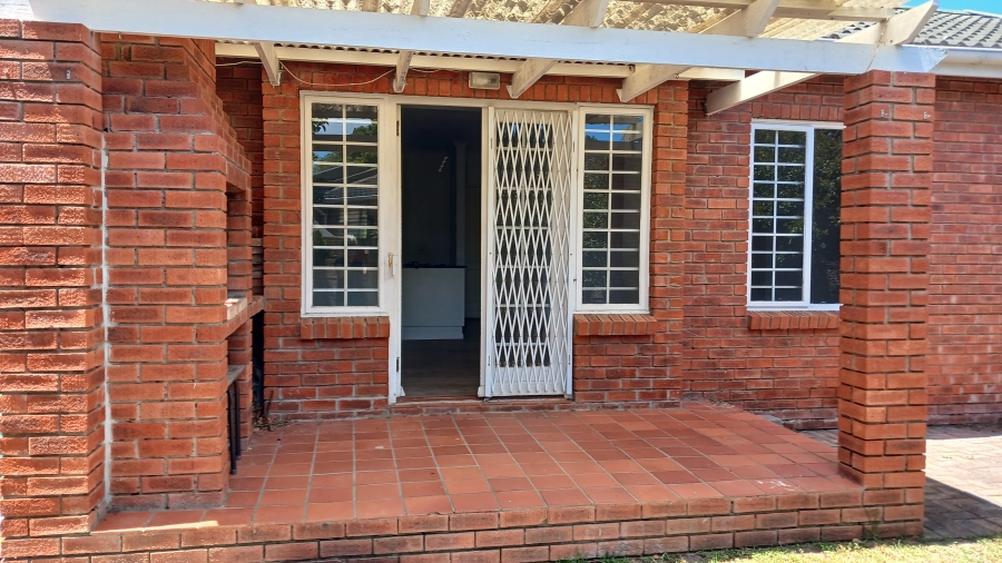 To Let 2 Bedroom Property for Rent in Lorraine Eastern Cape